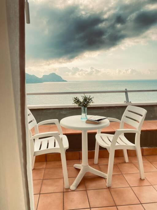 Seaside Oasis Apartment Cefalu Luaran gambar