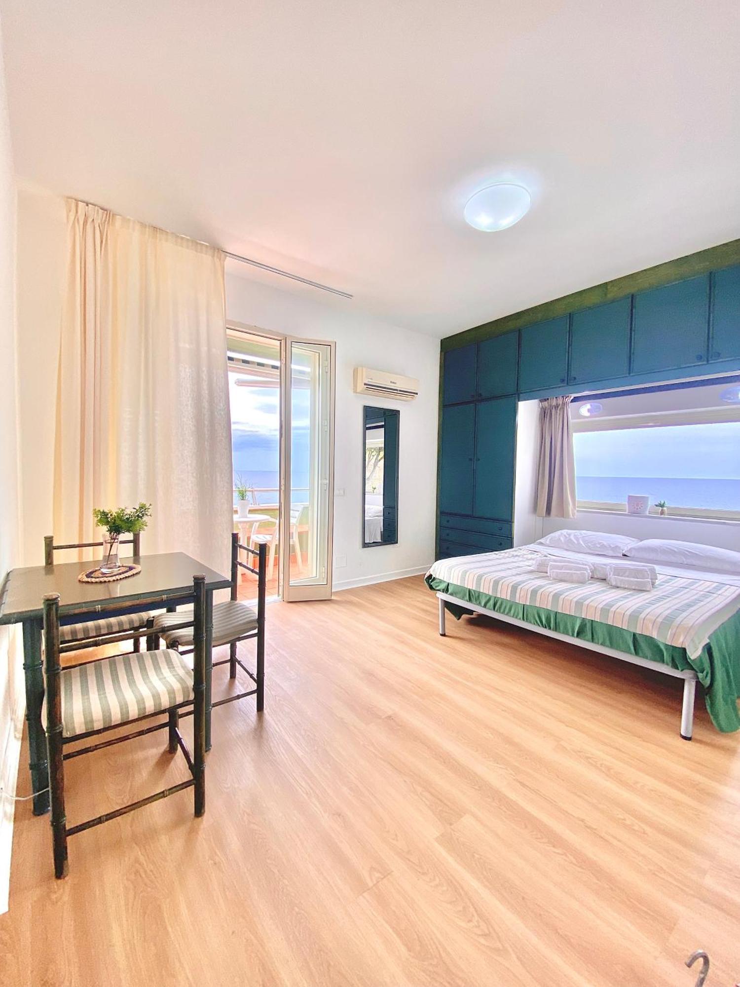Seaside Oasis Apartment Cefalu Luaran gambar